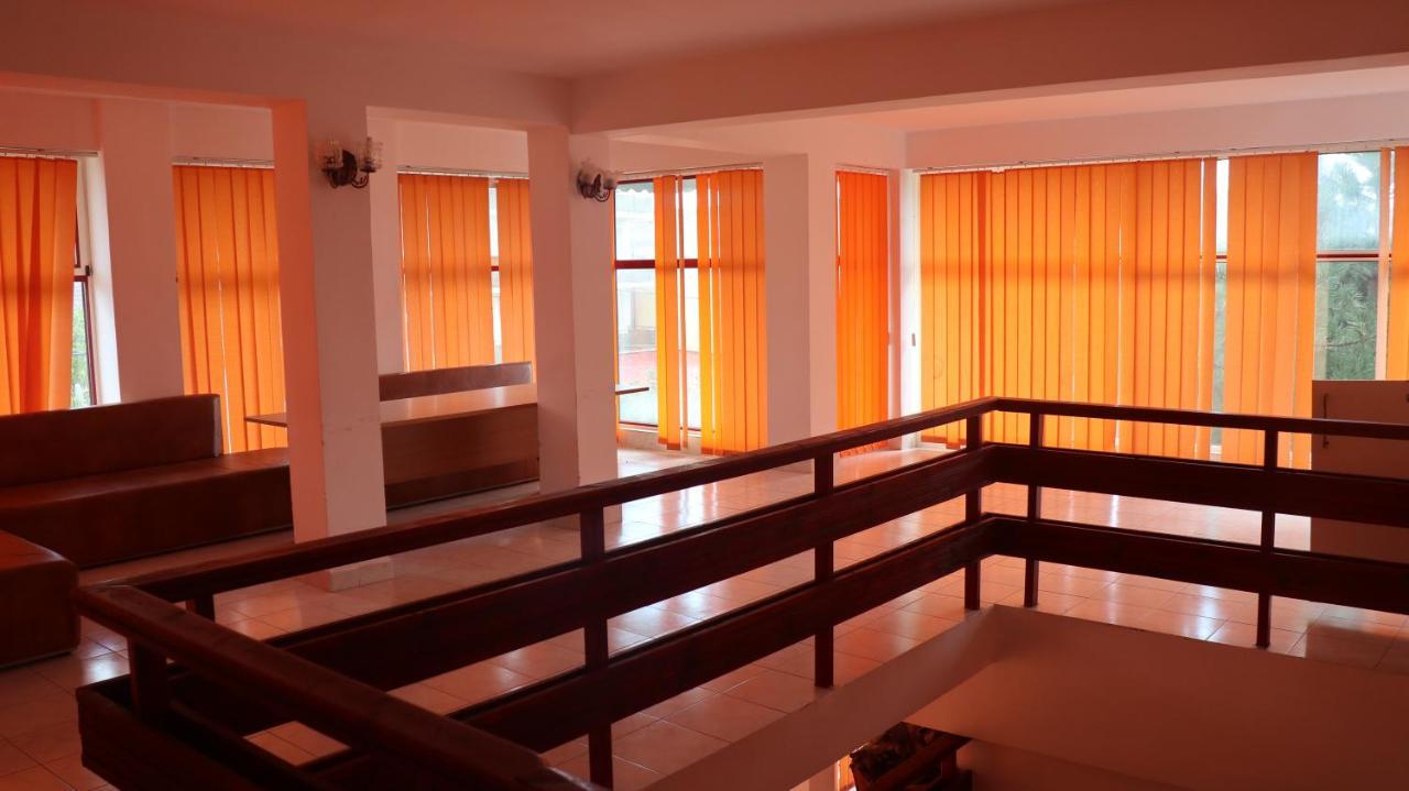 Hellen Residence Costinești Kültér fotó
